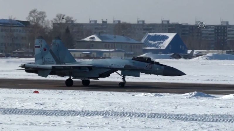 Teherán se dohodl s Moskvou na nákupu stíhaček Su-35